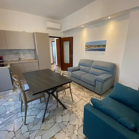 Casa Gio, Un Passo Dal Mare, Vista Panoramica Albisola Superiore
