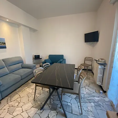 Casa Gio, Un Passo Dal Mare, Vista Panoramica * Albisola Superiore