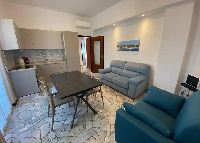 Casa Gio, Un Passo Dal Mare, Vista Panoramica Albisola Superiore